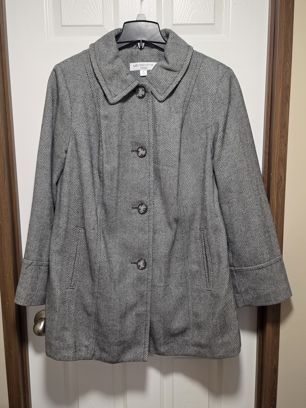 Liz Claiborne Women's Gray & White Herringbone Coat - Size 1X